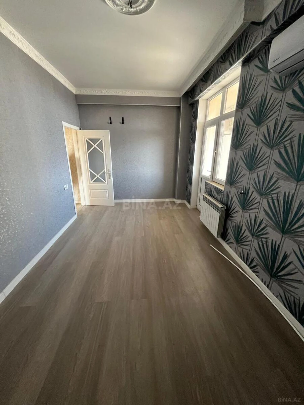 Satılır 2 otaqlı mənzil 92 m²