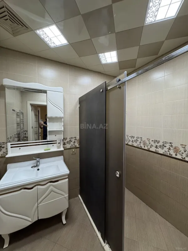 Satılır 3 otaqlı mənzil 110 m²