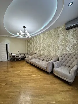 Satılır 3 otaqlı mənzil 110 m²
