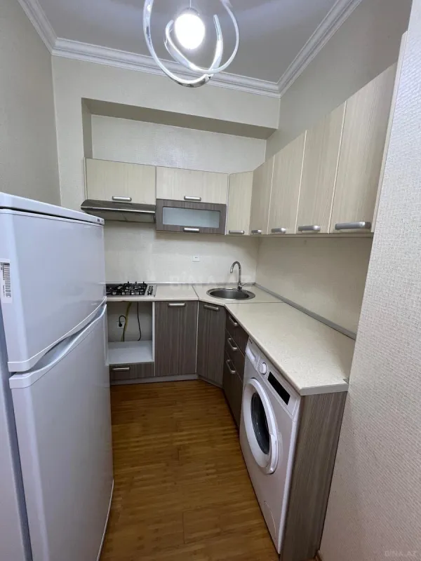 Kirayə verilir 2 otaqlı mənzil 55 m²