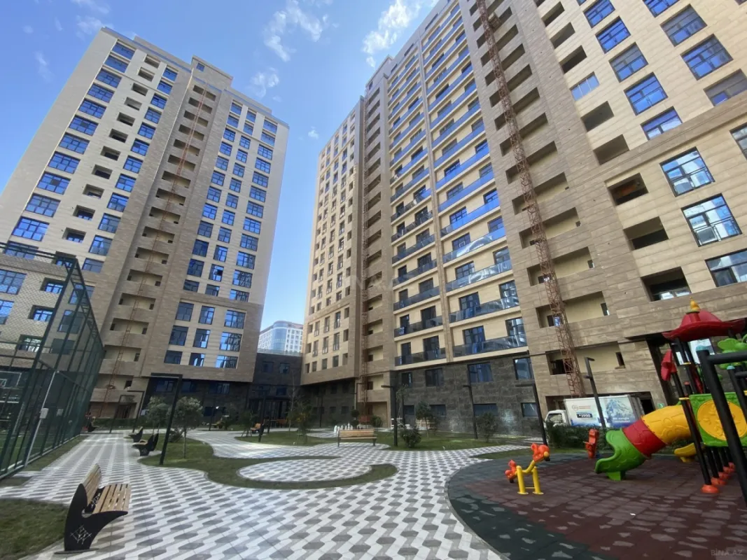 Satılır 2 otaqlı mənzil 96.7 m²