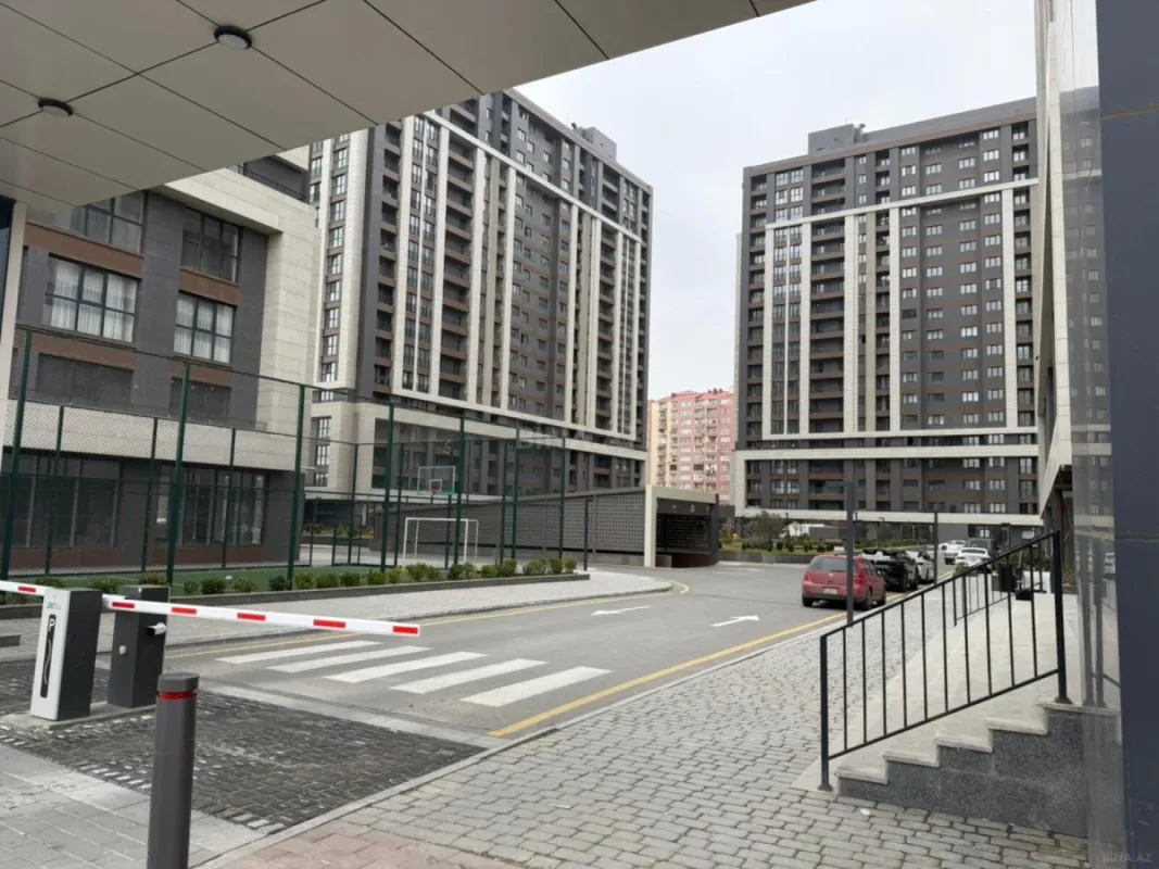 Satılır 2 otaqlı mənzil 91 m²