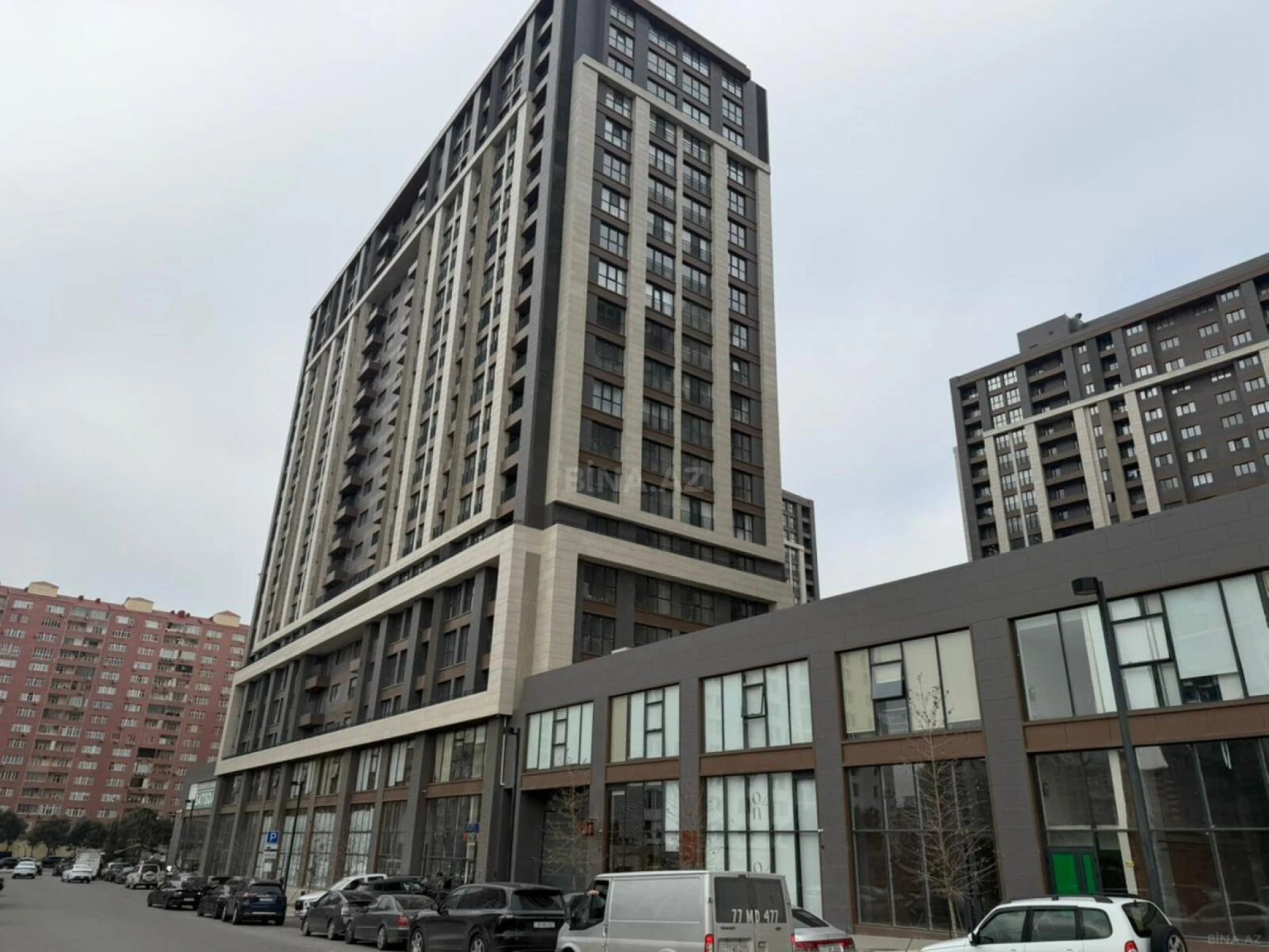 Satılır 2 otaqlı mənzil 91 m²