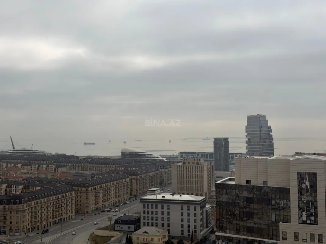 Satılır 2 otaqlı mənzil 91 m²