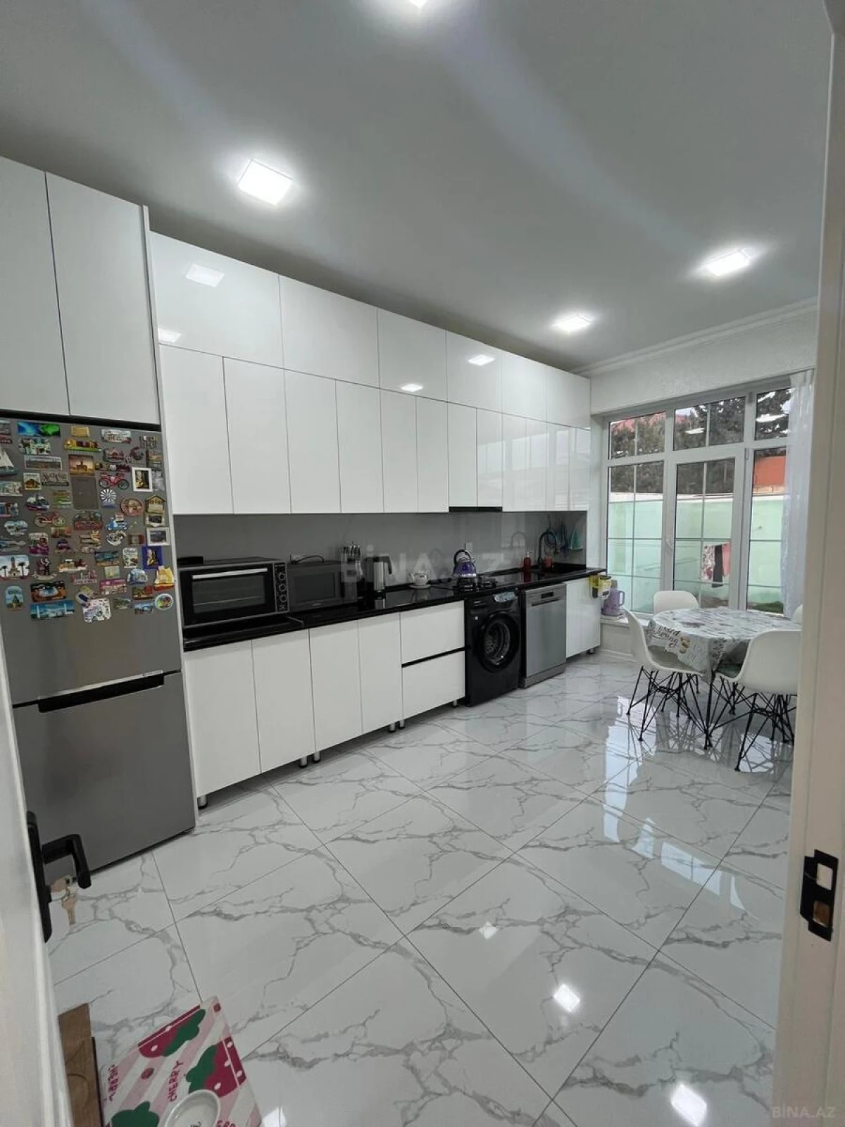 Satılır 3 otaqlı həyət evi 100 m²