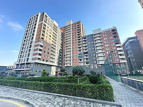 Satılır 4 otaqlı mənzil 275 m² — Bakı 4 otaq 275.00 m²