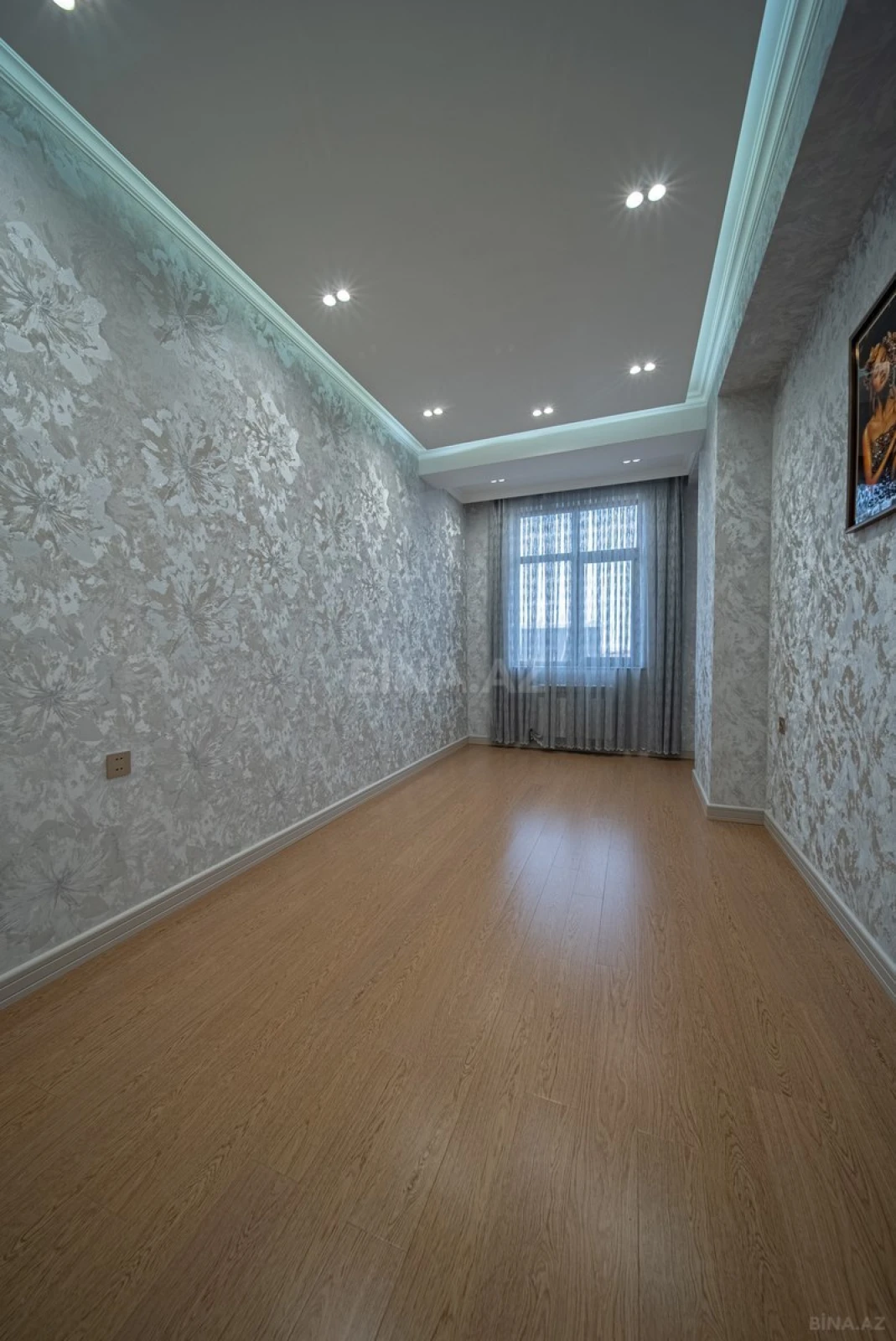Satılır 3 otaqlı mənzil 78 m²