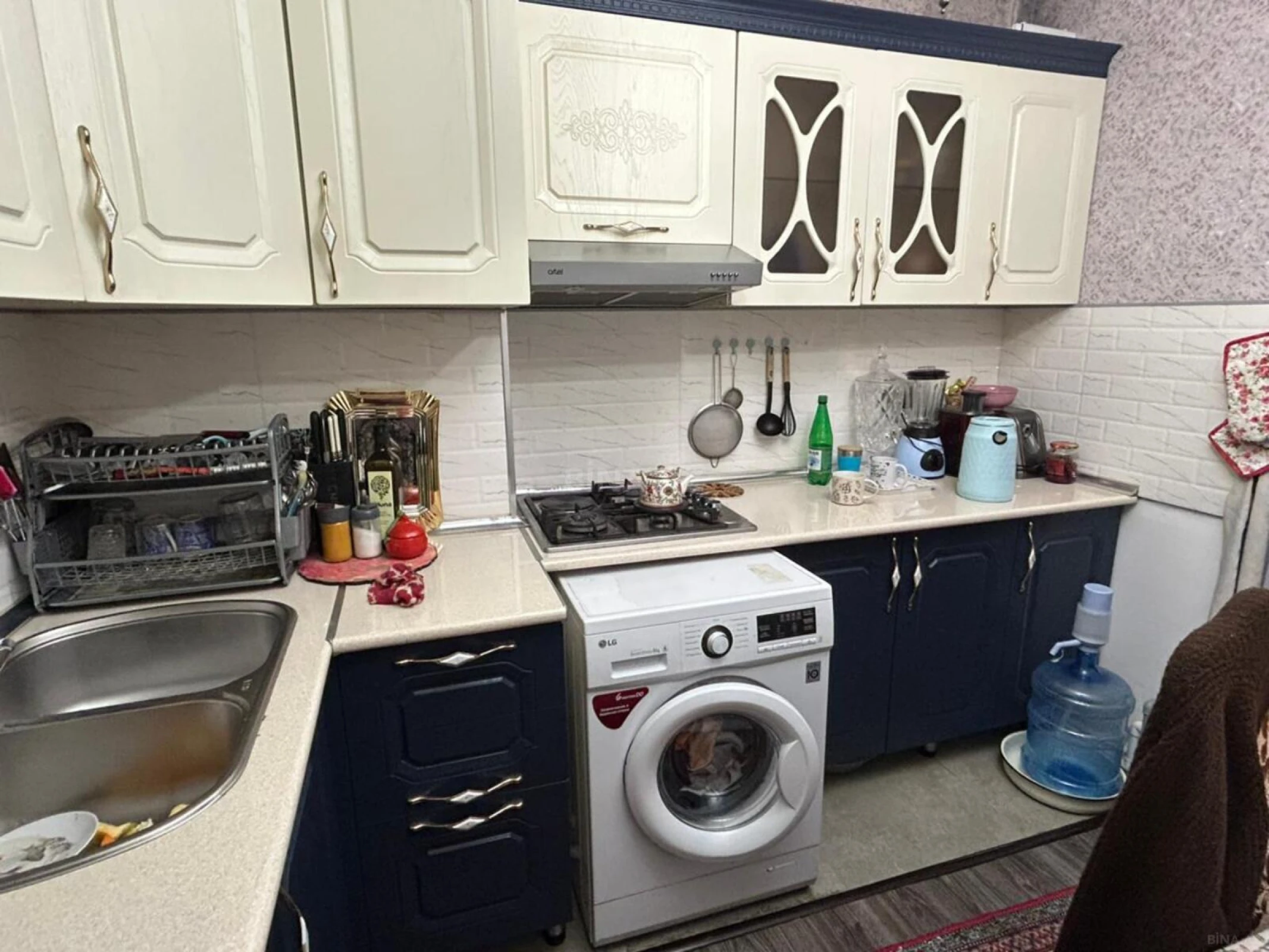 Satılır 2 otaqlı mənzil 65 m²