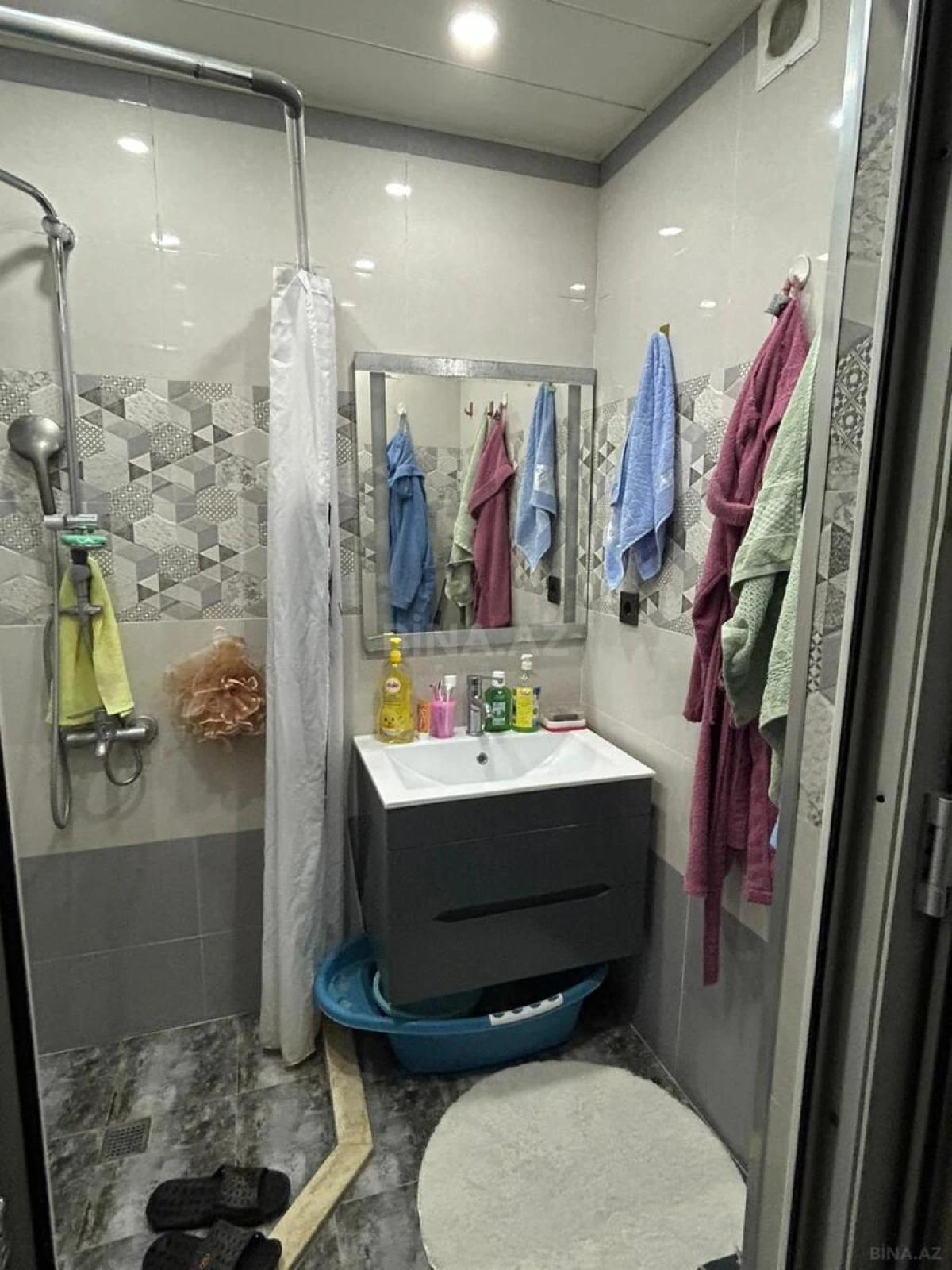 Satılır 2 otaqlı mənzil 65 m²