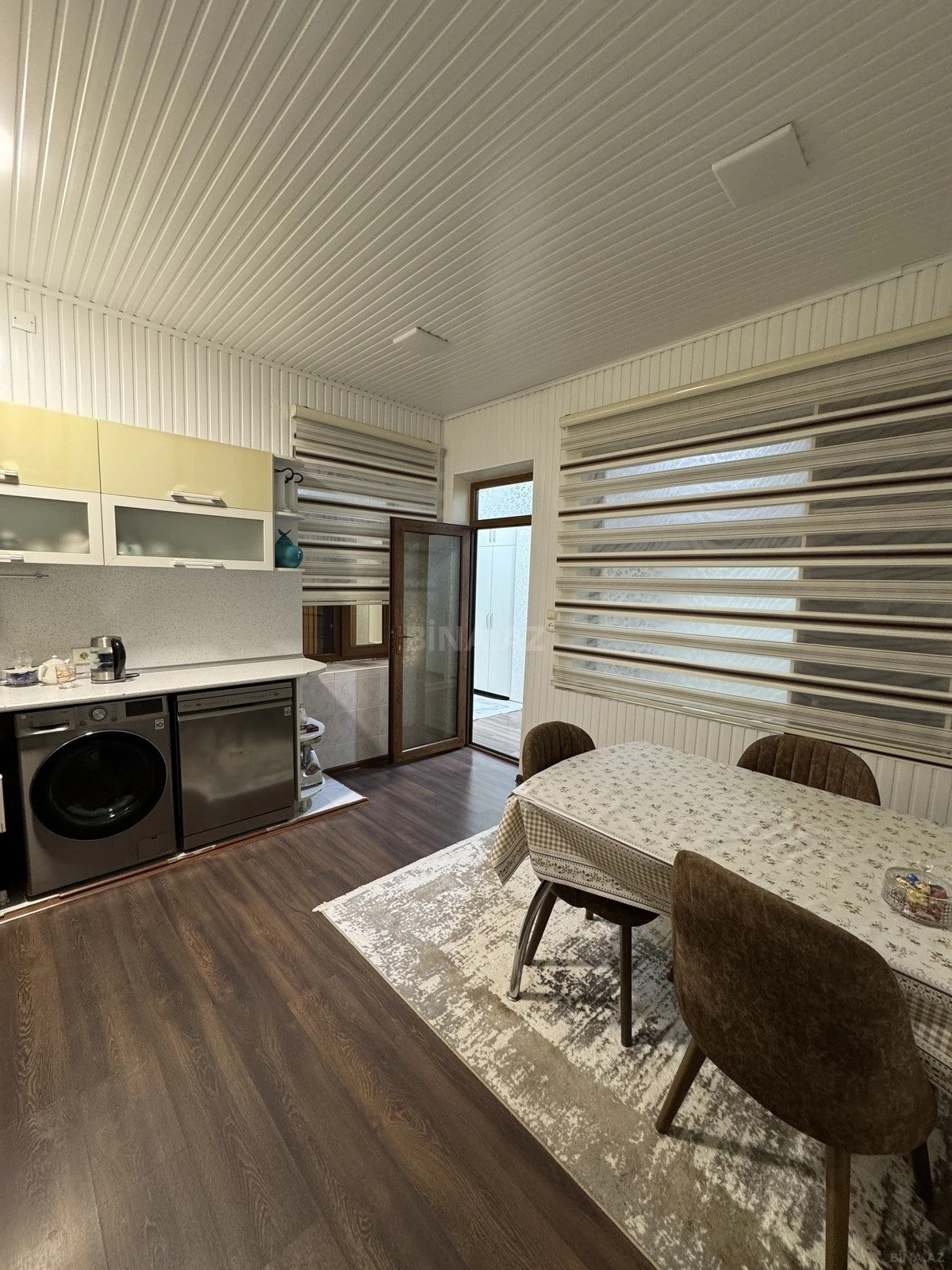 Satılır 4 otaqlı həyət evi 140 m²