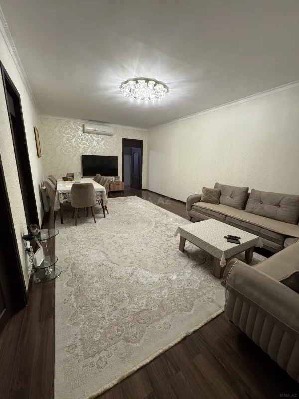 Satılır 4 otaqlı həyət evi 140 m²