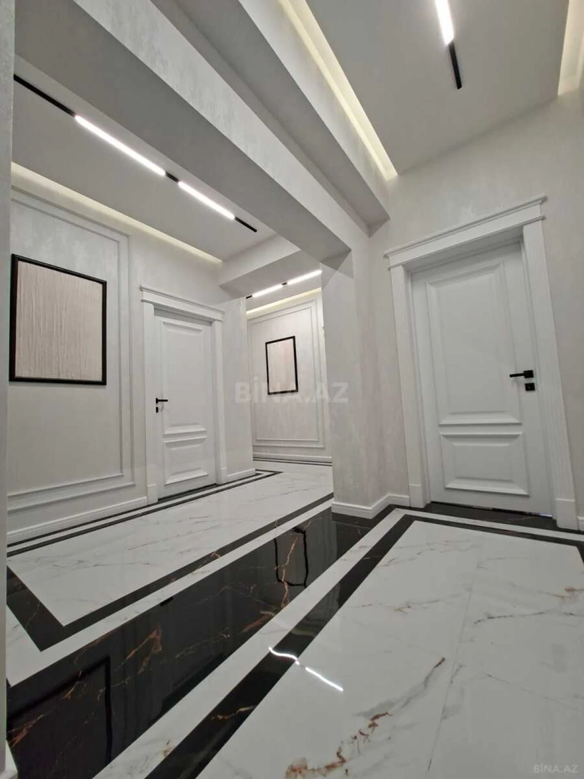 Satılır 3 otaqlı mənzil 101 m²