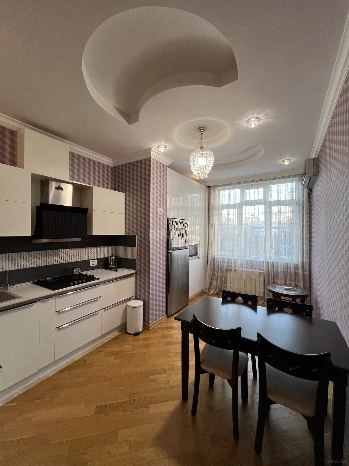 Satılır 3 otaqlı mənzil 95 m²
