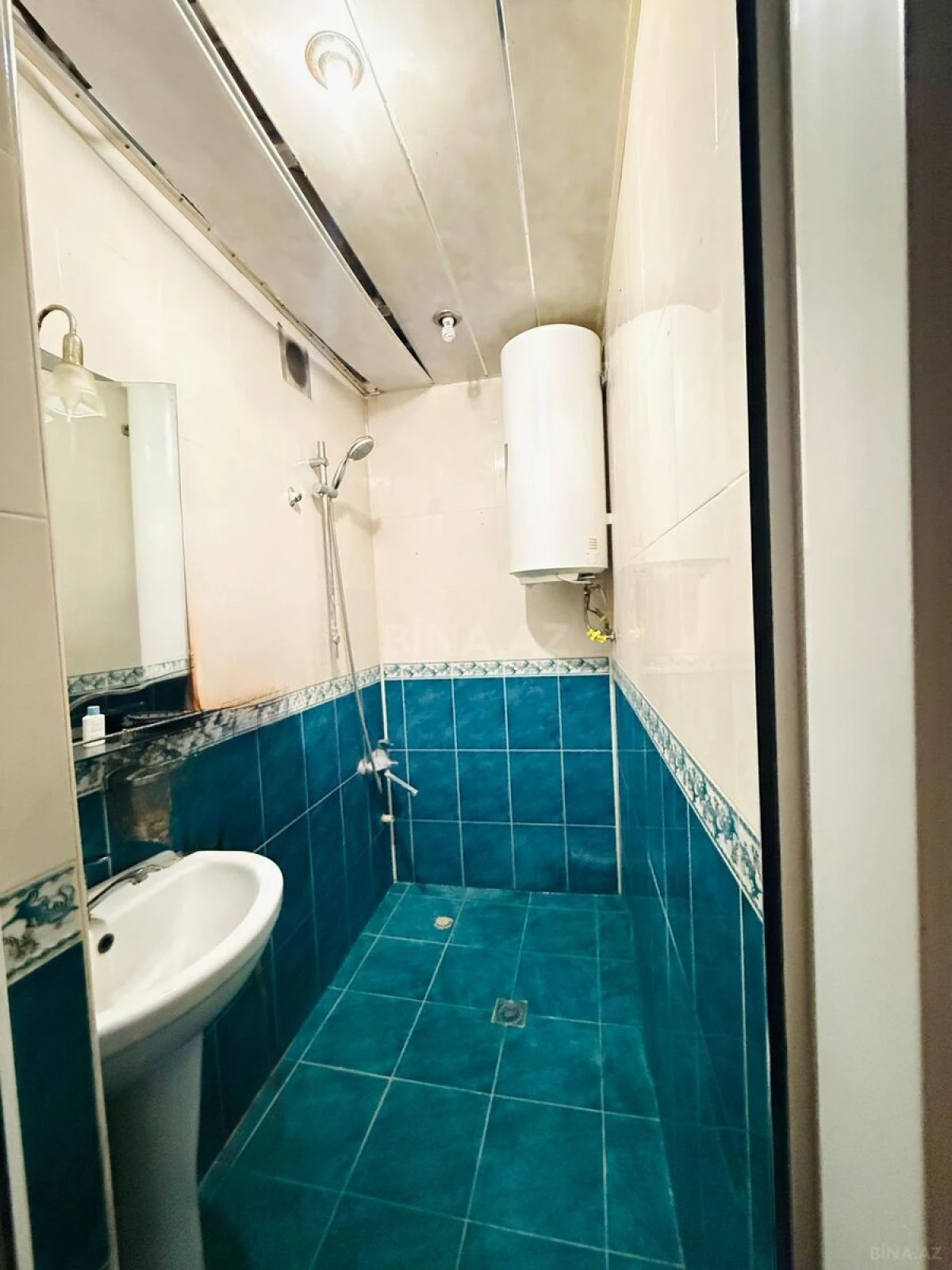 Satılır 2 otaqlı mənzil 65 m²