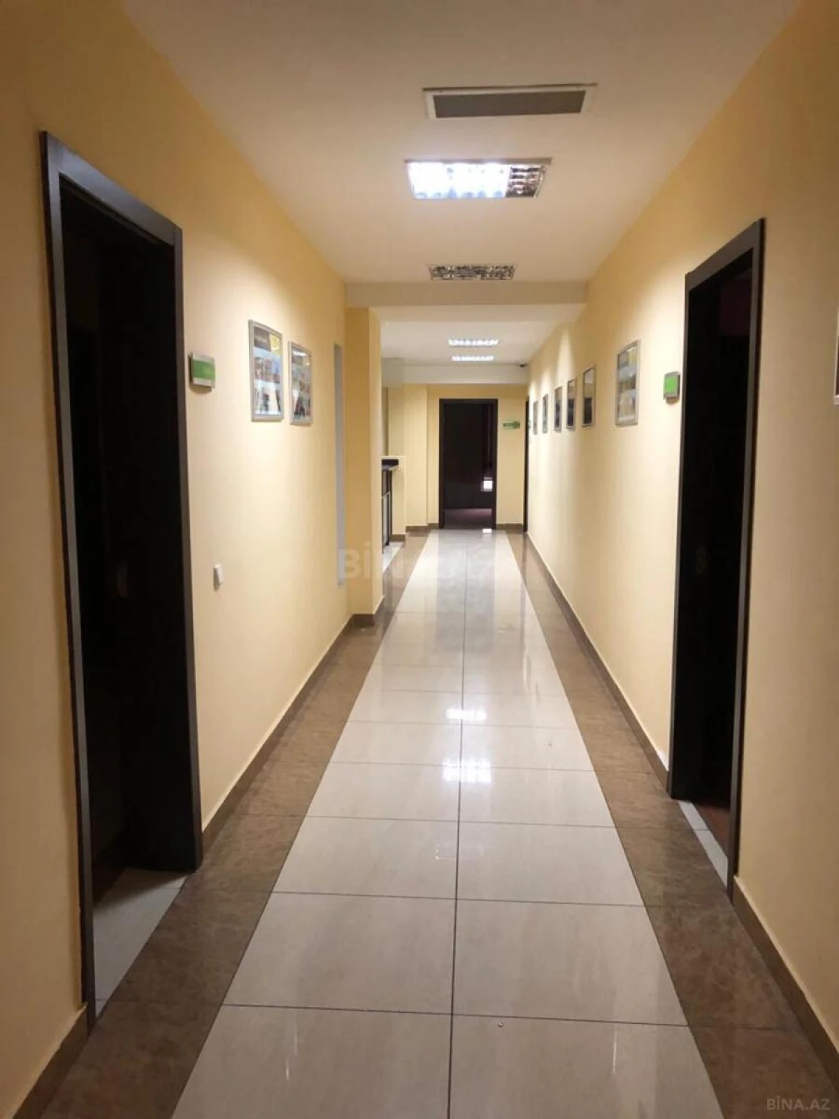 Kirayə verilir 7 otaqlı ofis 320 m²