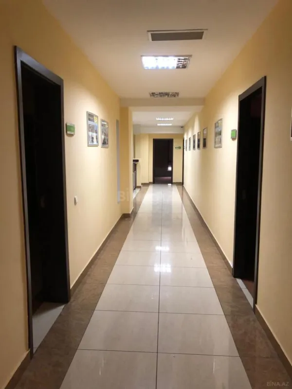 Kirayə verilir 7 otaqlı ofis 320 m²