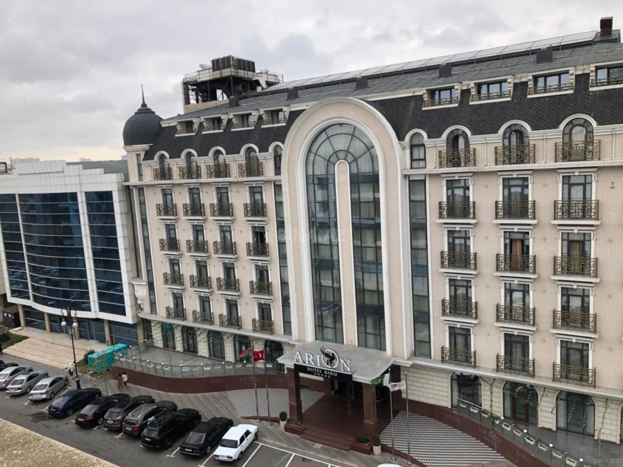 Kirayə verilir 7 otaqlı ofis 320 m²