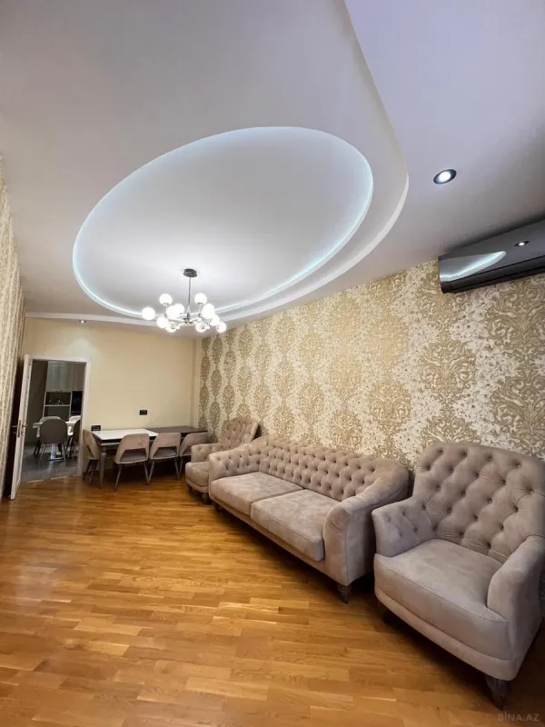 Satılır 3 otaqlı mənzil 110 m²