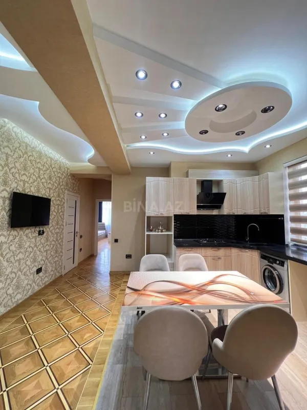 Satılır 3 otaqlı mənzil 110 m²