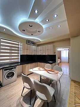 Satılır 3 otaqlı mənzil 110 m²