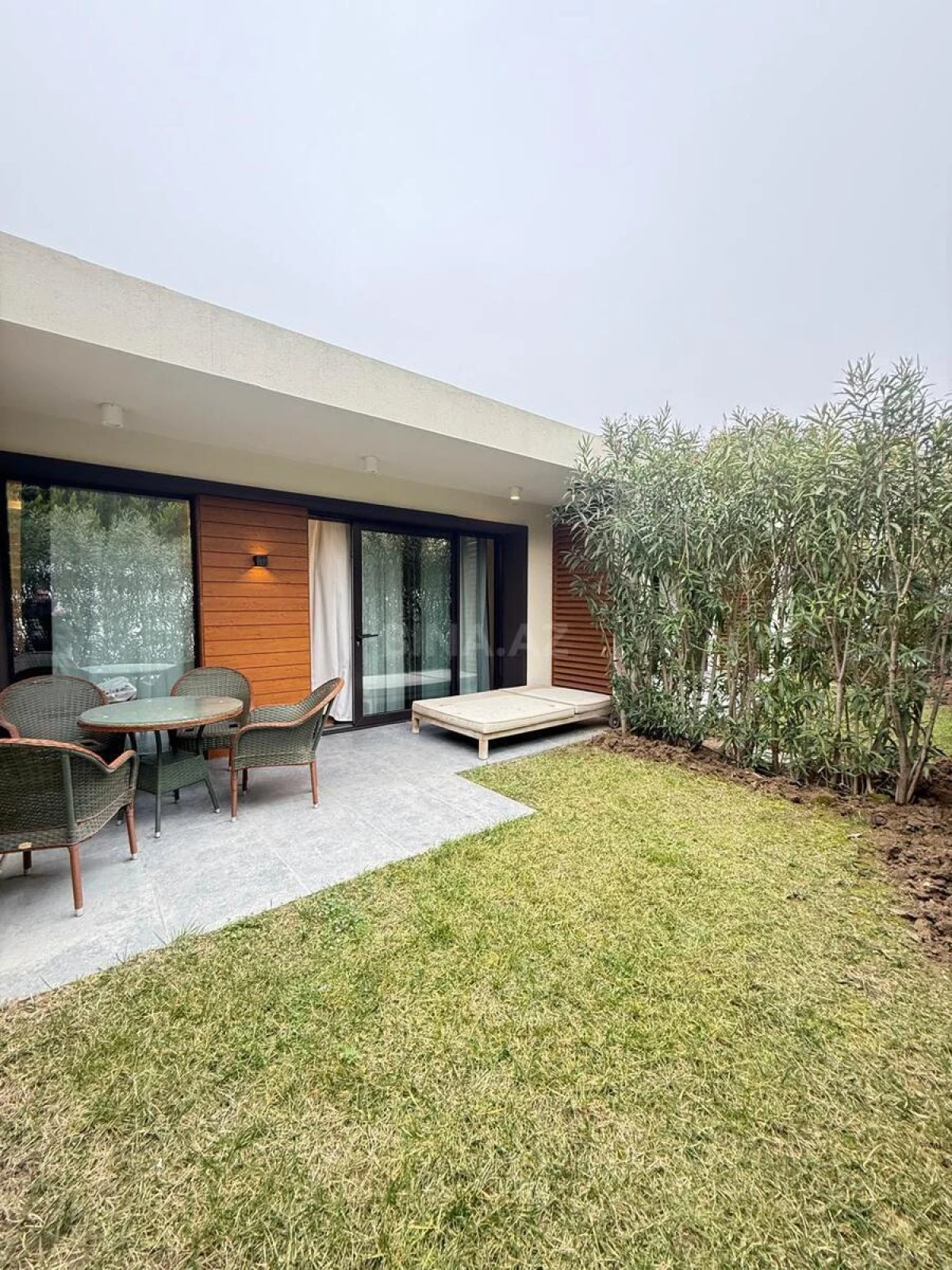 Satılır 1 otaqlı həyət evi 53 m²