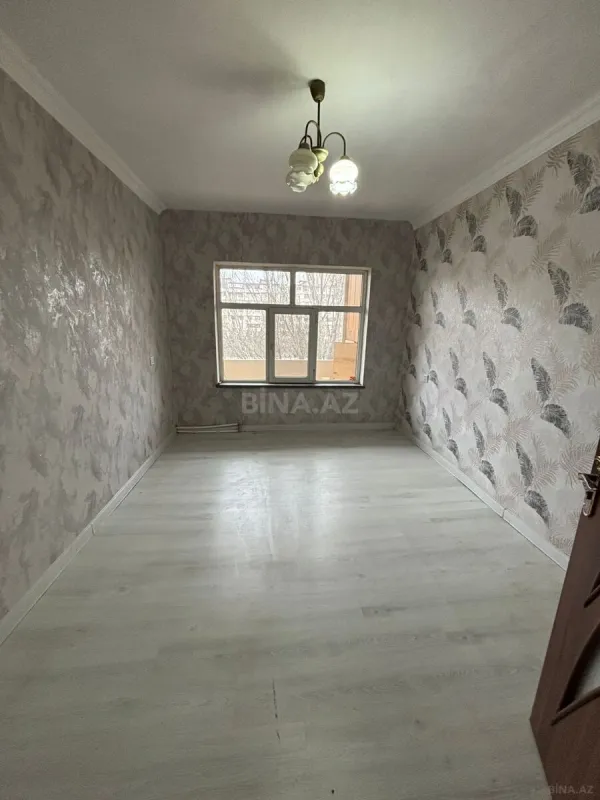 Kirayə verilir 5 otaqlı mənzil 120 m²
