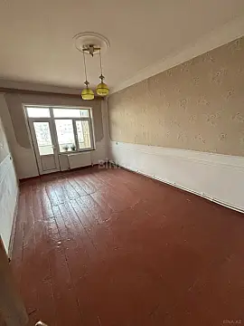 Kirayə verilir 5 otaqlı mənzil 120 m²