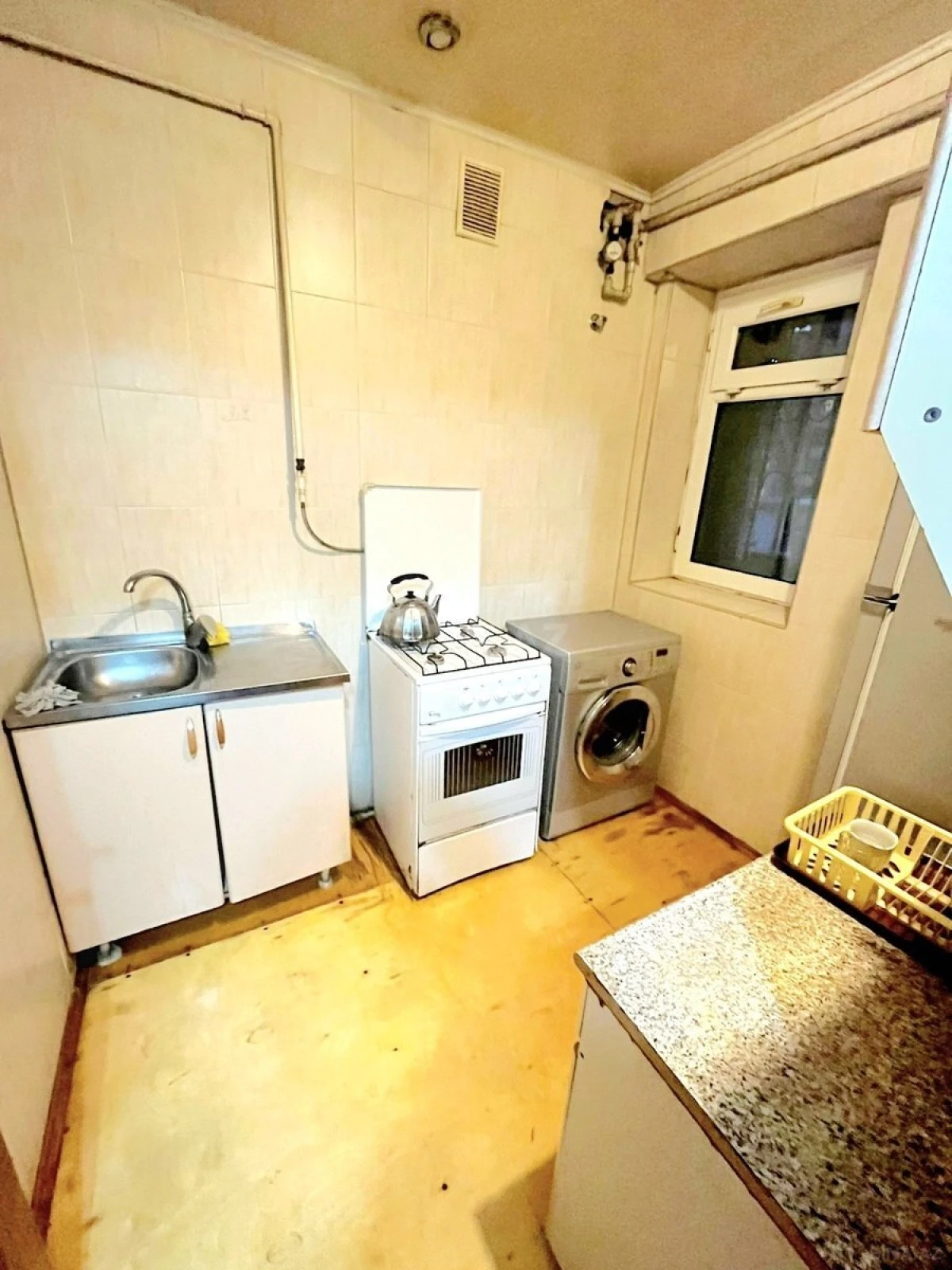 Kirayə verilir 2 otaqlı mənzil 70 m²