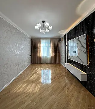 Satılır 2 otaqlı mənzil 65 m² — Bakı, Həzi Aslanov qəs. 2 otaq 65.00 m²