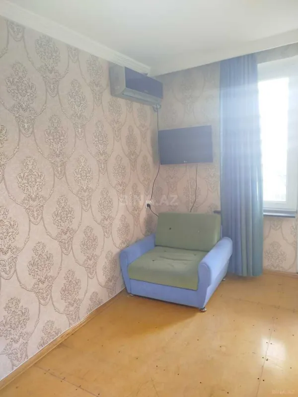 Satılır 1 otaqlı mənzil 35 m²