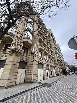 Kirayə verilir 2 otaqlı mənzil 77 m² — Bakı, Nərimanov 2 otaq 77.00 m²