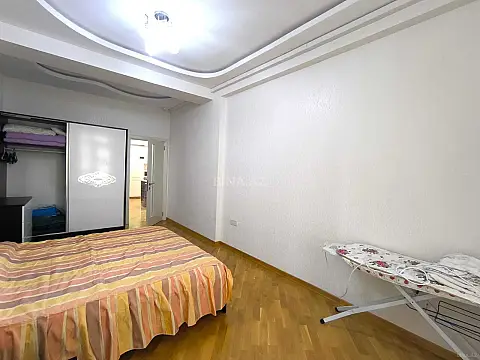 Kirayə verilir 3 otaqlı mənzil 100 m²