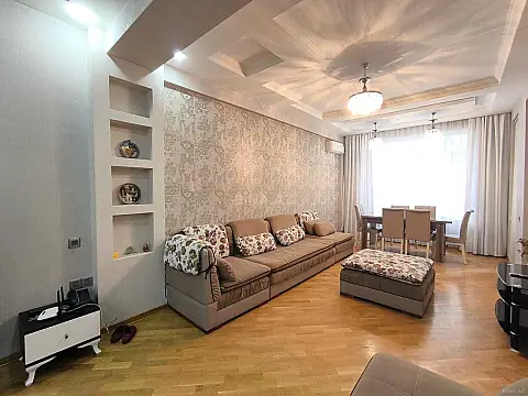 Kirayə verilir 3 otaqlı mənzil 100 m²