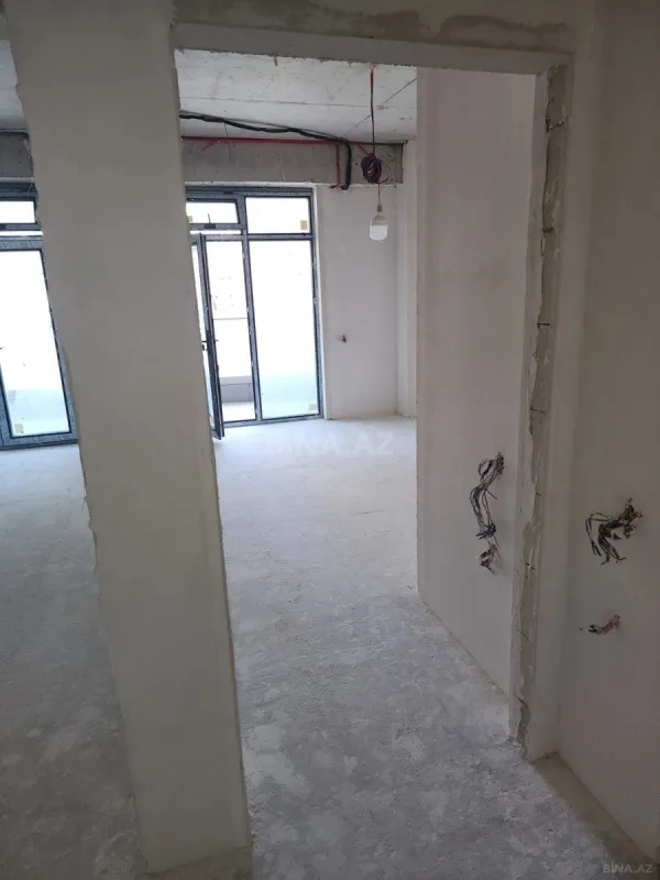 Satılır 3 otaqlı mənzil 148 m²