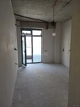 Satılır 3 otaqlı mənzil 148 m²