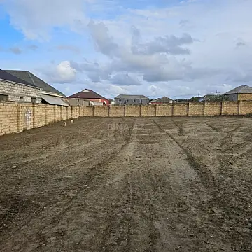 Satılır torpaq sahəsi 10 m²