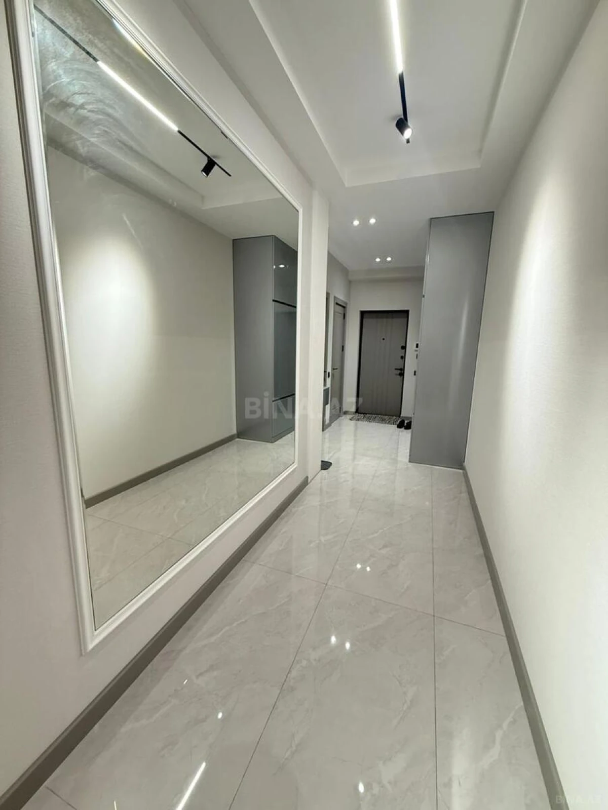 Satılır 3 otaqlı mənzil 87 m²