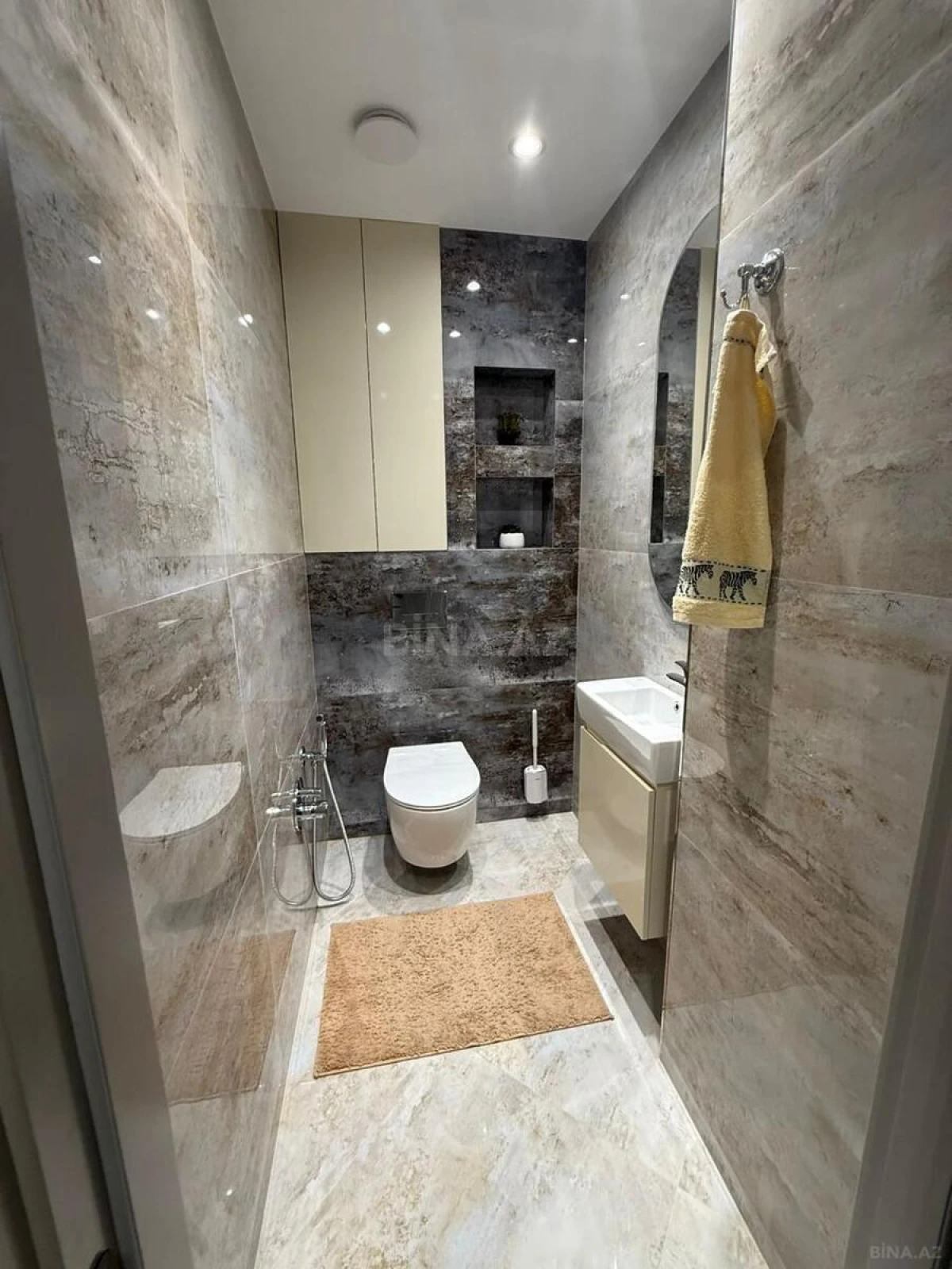 Satılır 3 otaqlı mənzil 87 m²