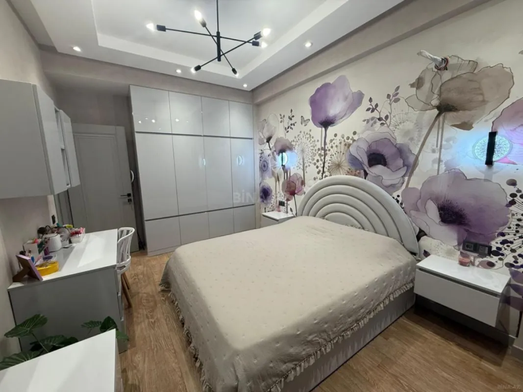 Satılır 3 otaqlı mənzil 87 m²