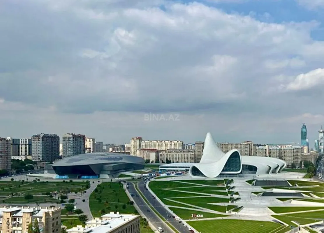 Satılır 2 otaqlı mənzil 90 m²