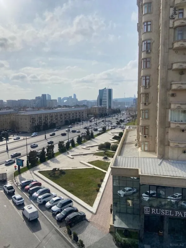 Satılır 2 otaqlı mənzil 90 m²