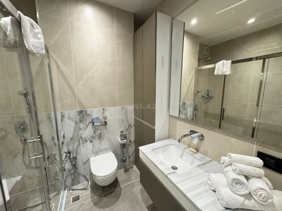 Satılır 1 otaqlı mənzil 57 m²