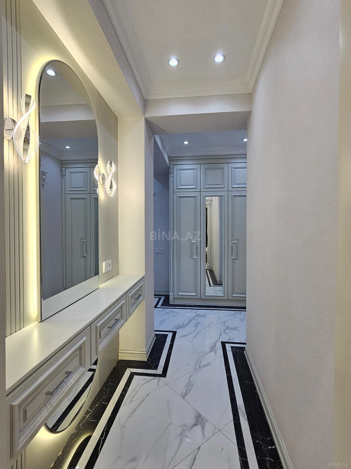 Satılır 3 otaqlı mənzil 100 m²