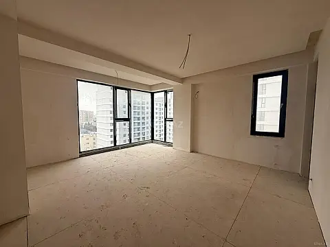 Satılır 3 otaqlı mənzil 76 m²