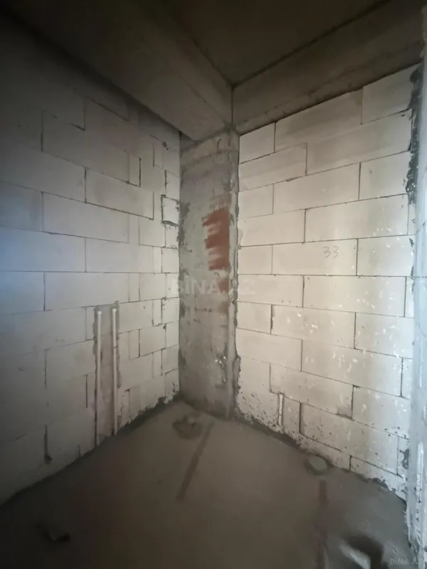 Satılır 3 otaqlı mənzil 76 m²