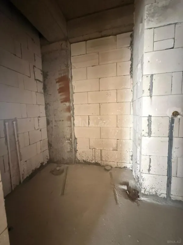 Satılır 3 otaqlı mənzil 76 m²