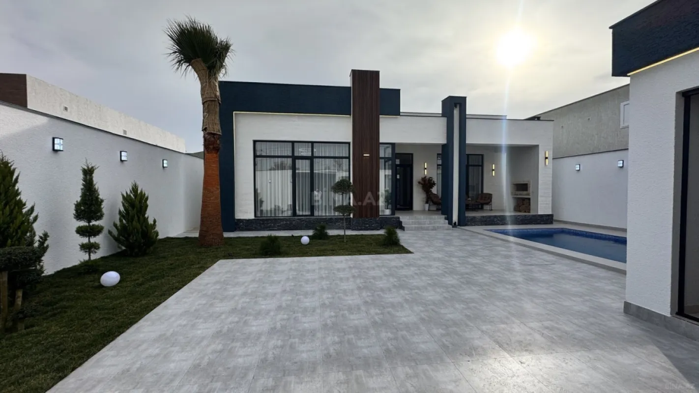 Satılır 4 otaqlı həyət evi 140 m²