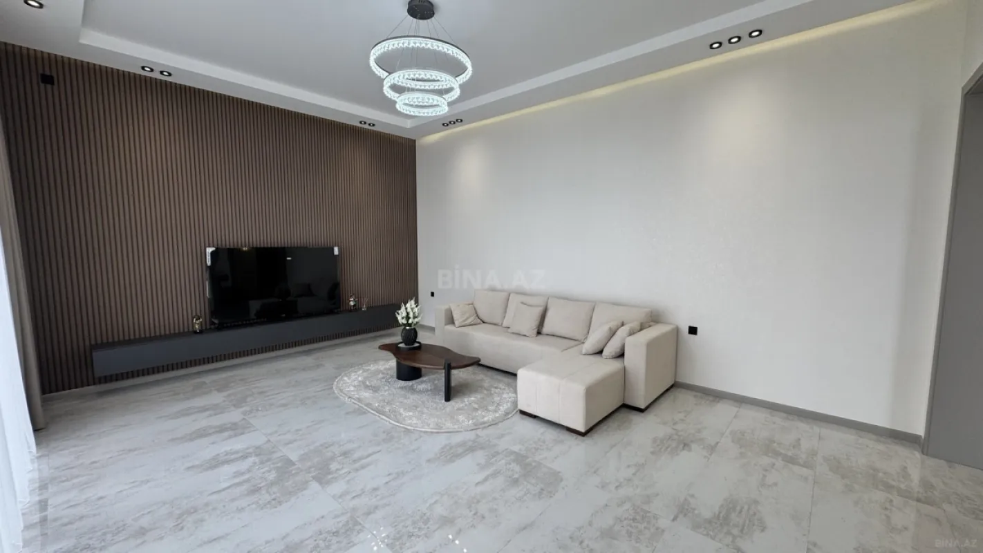 Satılır 4 otaqlı həyət evi 140 m²