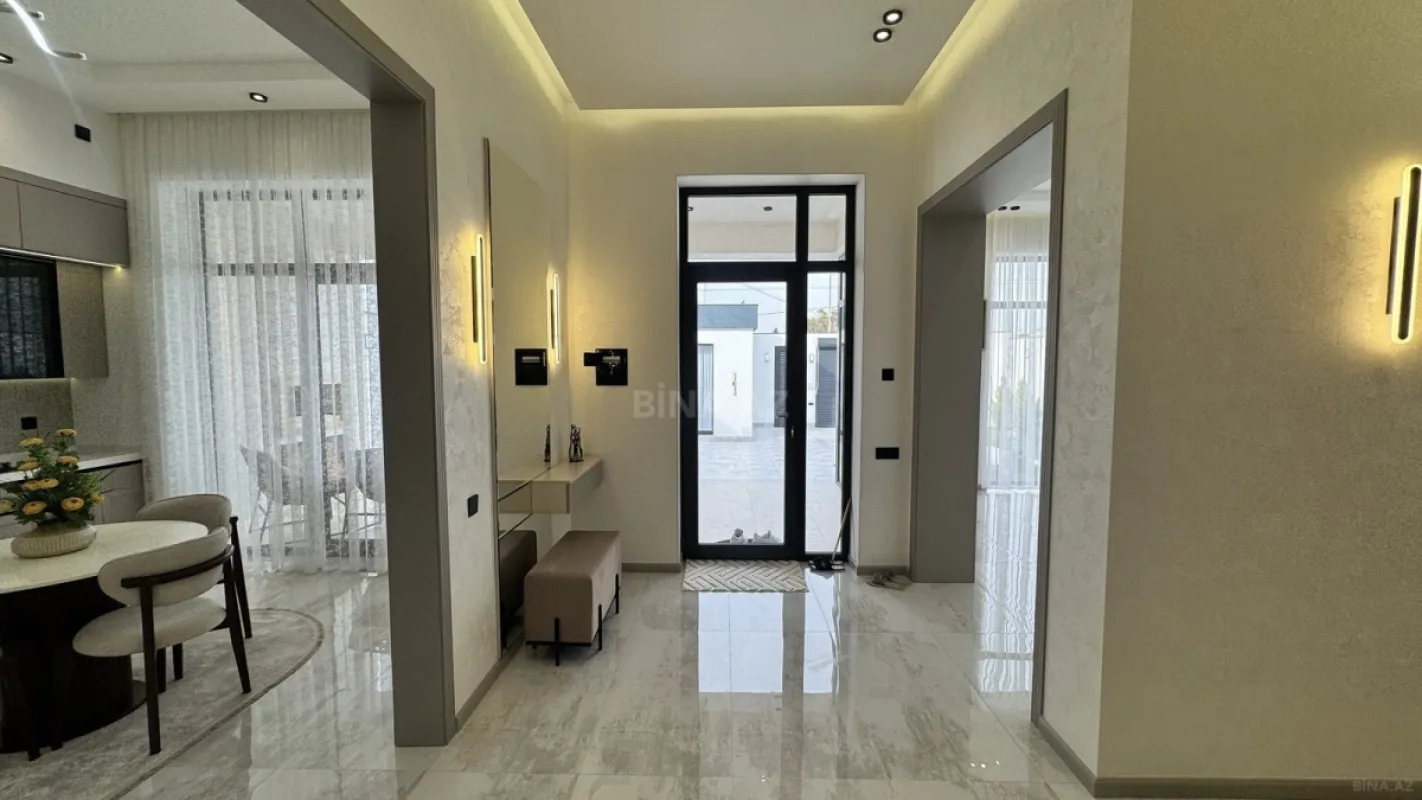Satılır 4 otaqlı həyət evi 140 m²