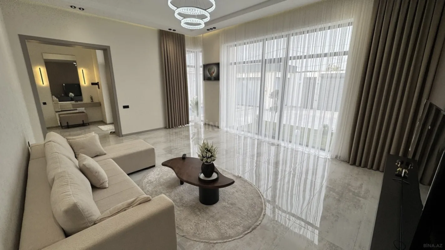 Satılır 4 otaqlı həyət evi 140 m²